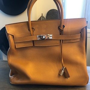 Leather Medium size tote bag